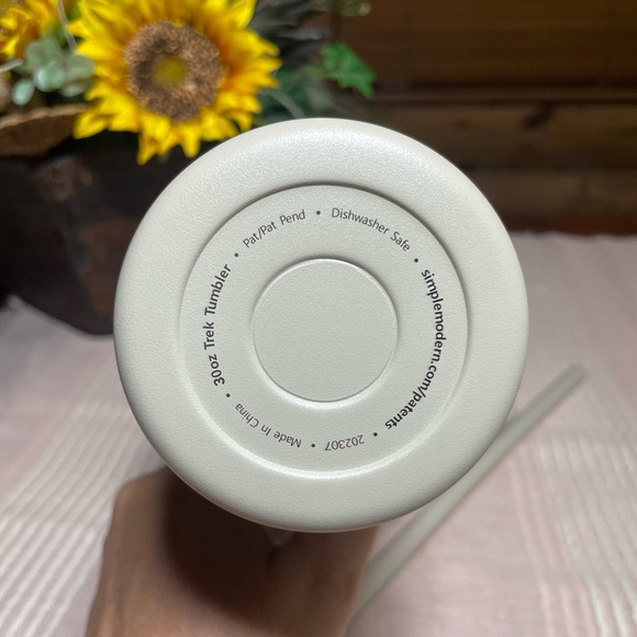 ALMOND BIRCH 30oz Simple Modern Tumbler - Picture 3 of 4